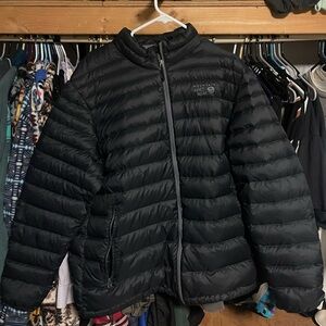 Mountain hardware jacket